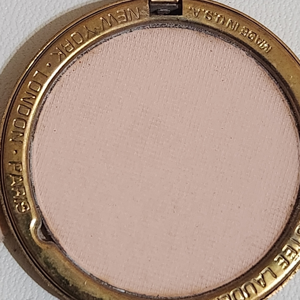 Estee Lauder Vintage Lucidity Compact Necklace - Picture 12 of 16